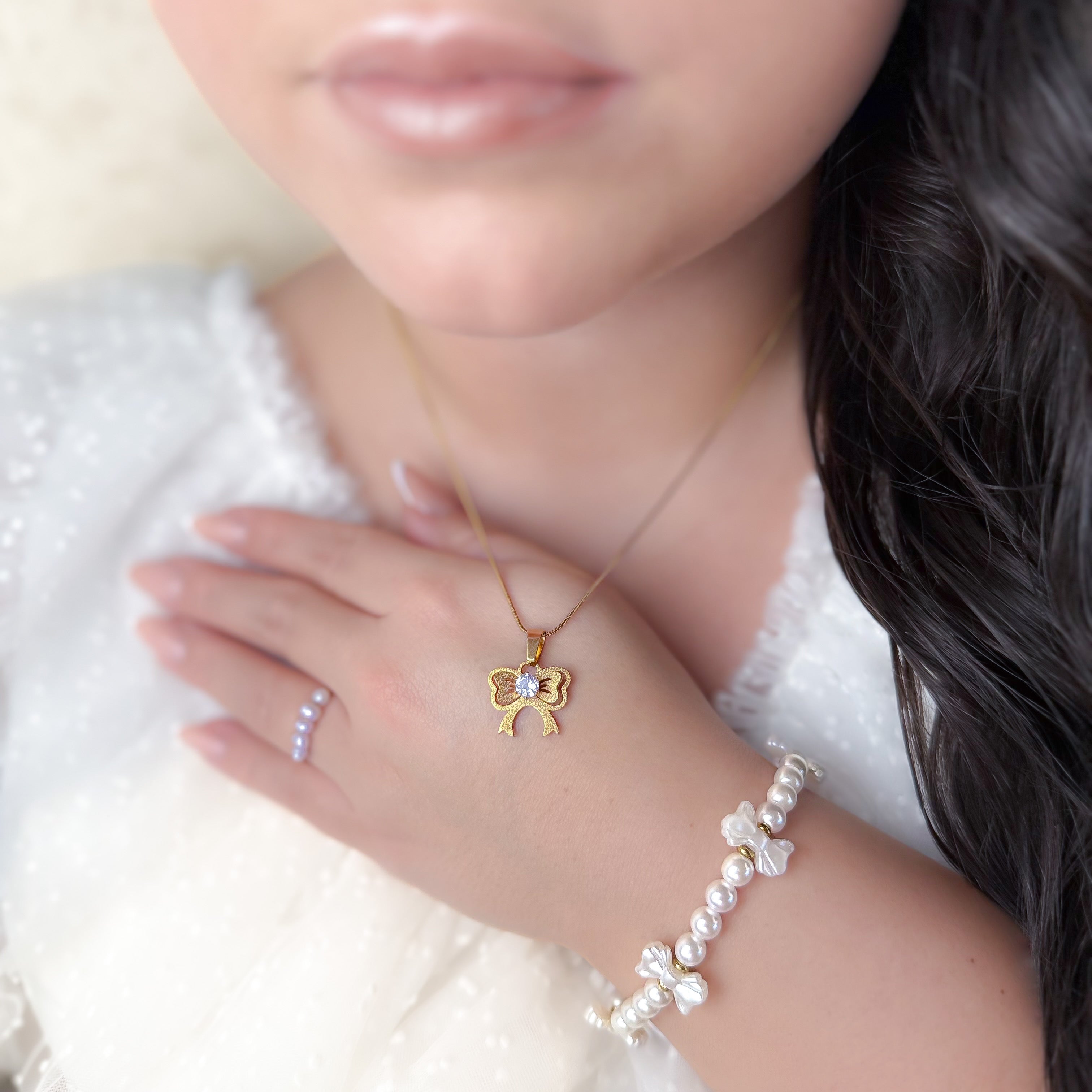 Fiocelia Bow Bracelet