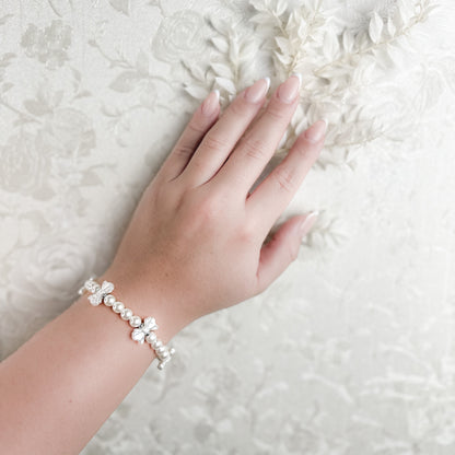Fiocelia Bow Bracelet