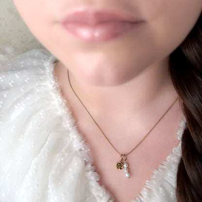 Soverina Necklace